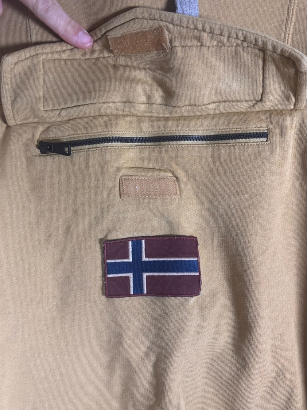 Napapijri Burgee hoodie Size XL Faded Mustard Yellow - Picture 4 of 7